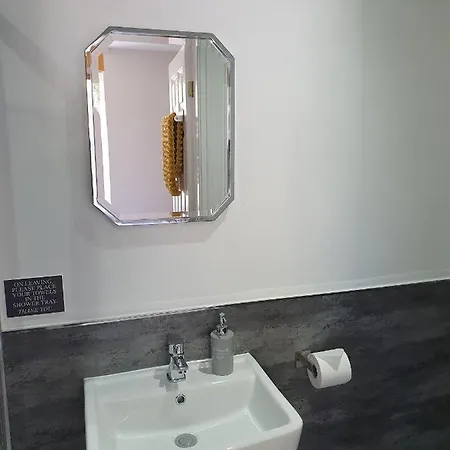 Pensión Bowness Guest House