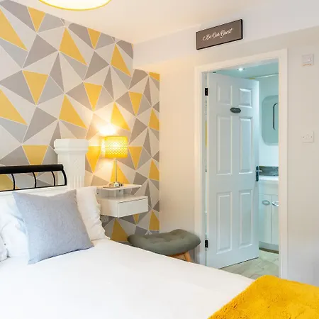 Πανσιόν Bowness Guest House 3*