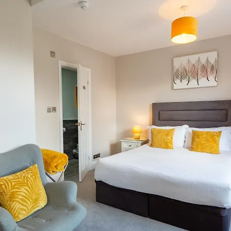 Bowness Guest House 3*